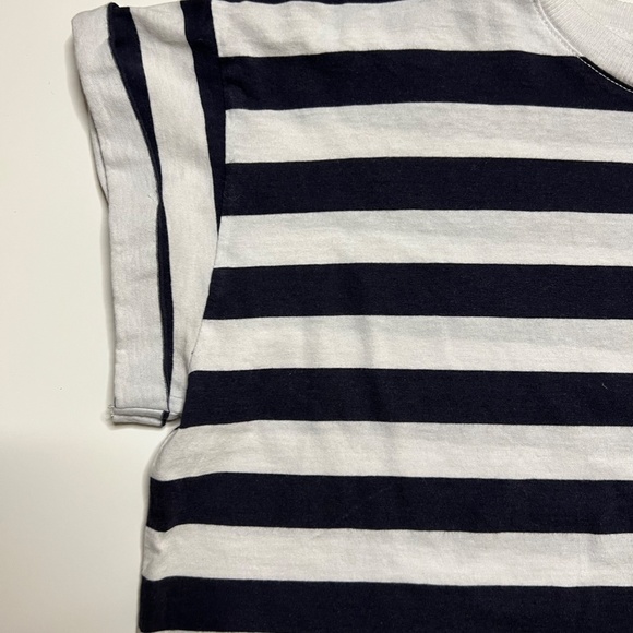 Boxy Cropped Stripe Top - Picture 3 of 4